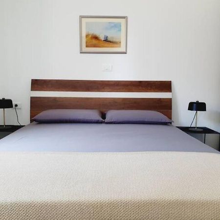 Modern Apartment Ana Premantura Eksteriør billede