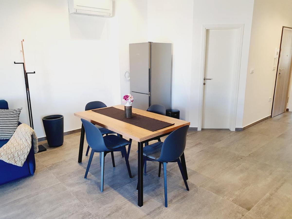 Modern Apartment Ana Premantura Eksteriør billede
